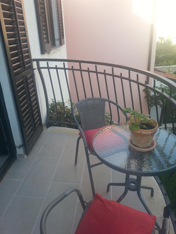 Apartment Bozac โรวีน ภายนอก รูปภาพ