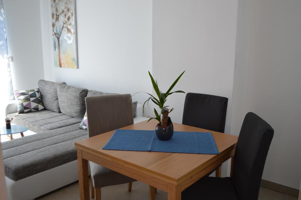Apartment Bozac โรวีน ภายนอก รูปภาพ